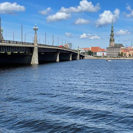 Cozy Place On The Left Bank Riga Exterior foto